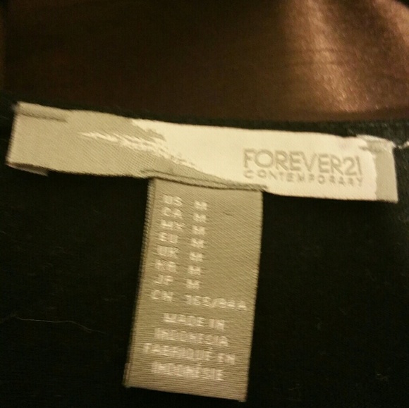 Black blouse - Picture 2 of 2